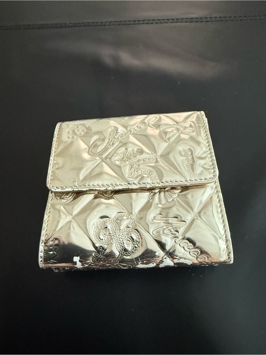 CHANEL Handbags - Chanel Metallic Quilted Women’s Wallet - Gold